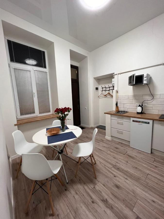 Transfer і.franka 59 Apartment